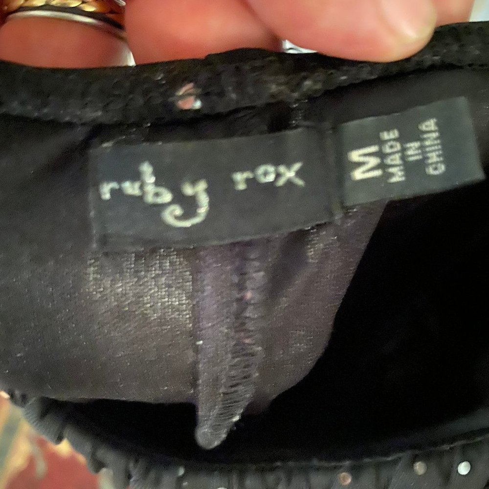 Ruby Fox size M - Picture 3 of 3